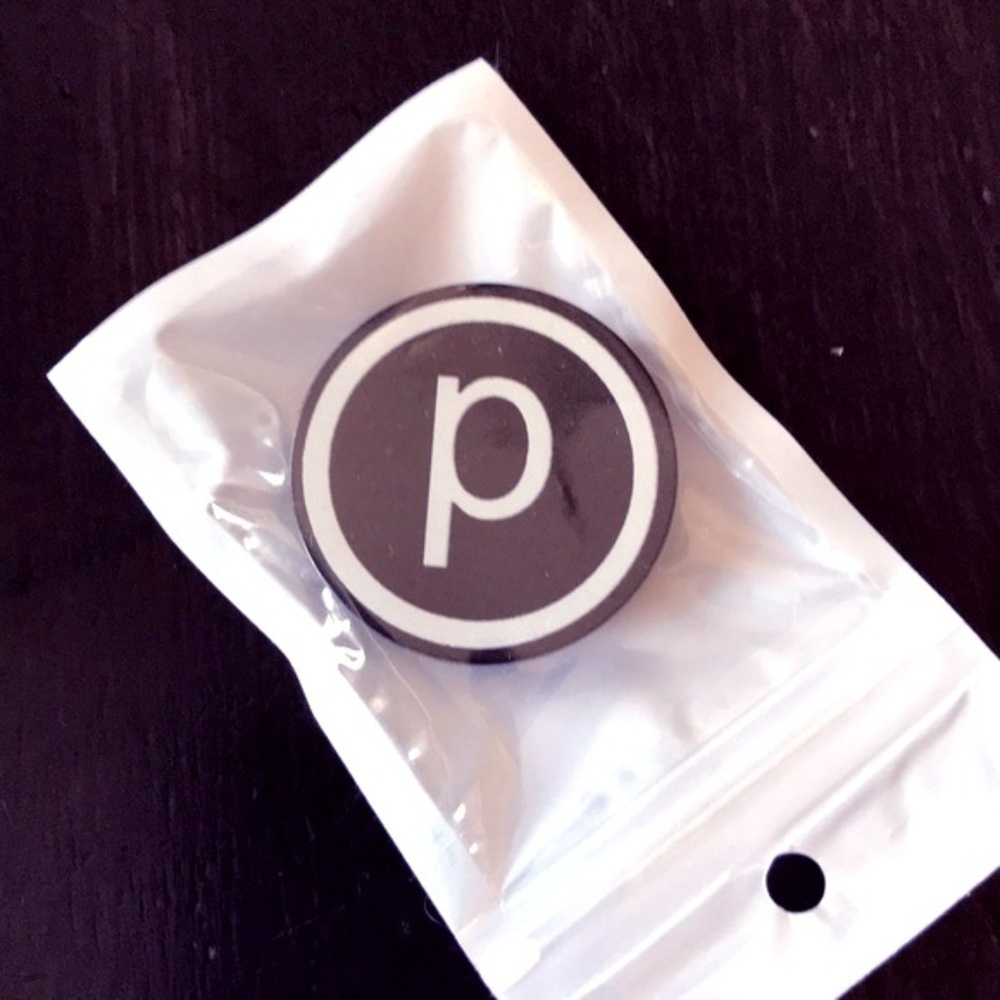 Pure Barre Pop Socket